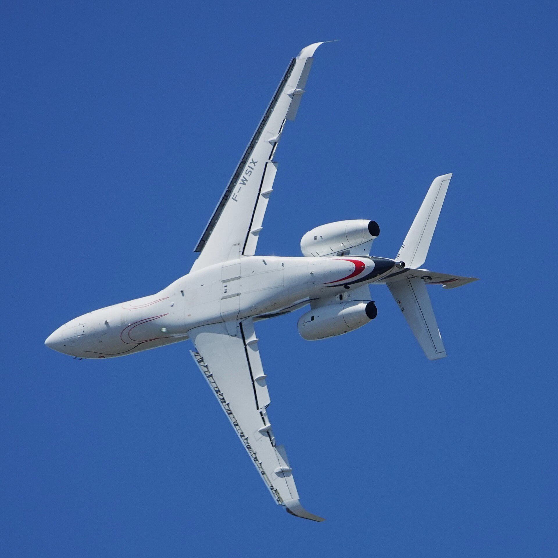 Dassault Falcon 6X exterior