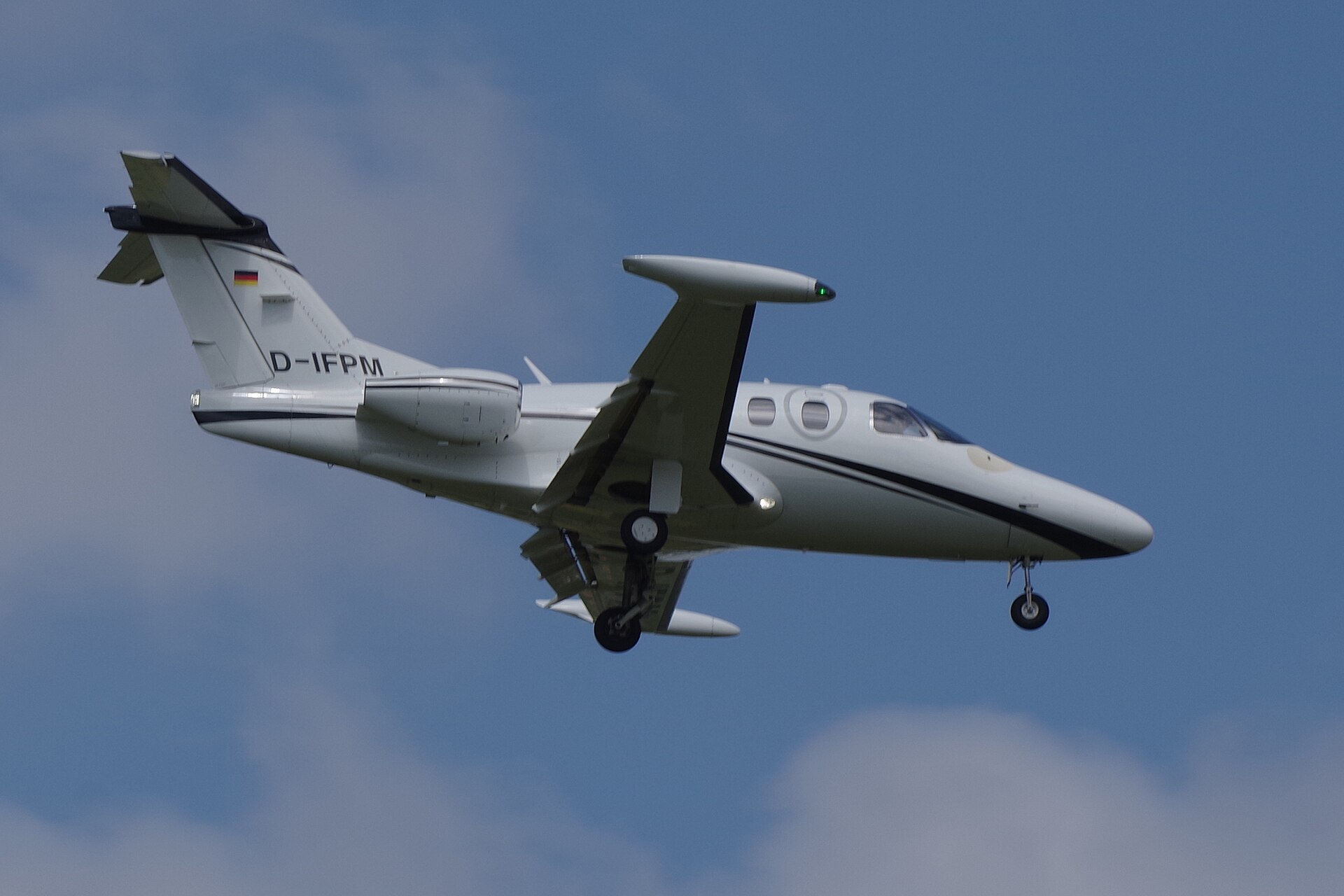 Eclipse 550 aircraft exterior