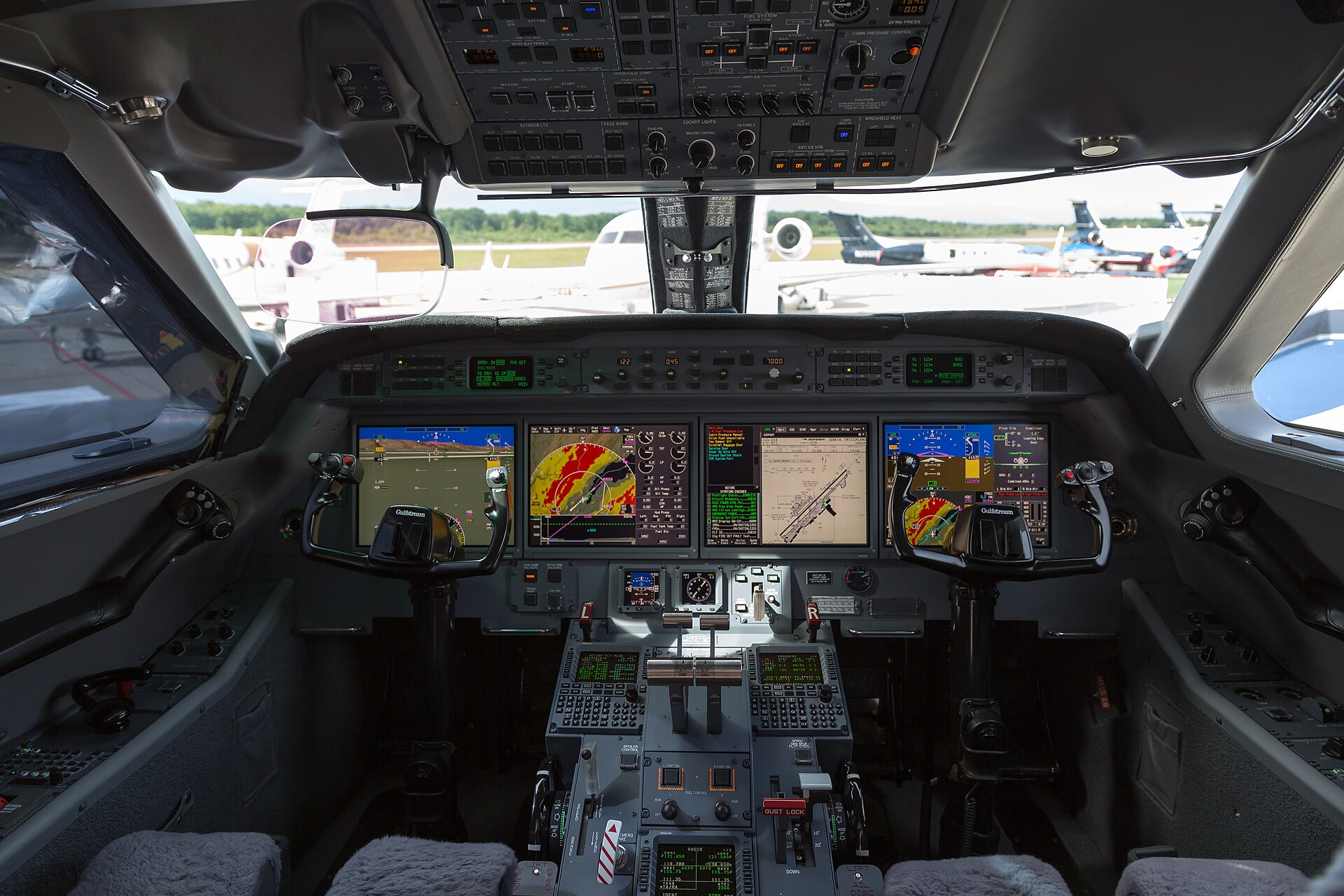 Gulfstream G550, EBACE 2018, Le Grand-Saconnex (BL7C0710)