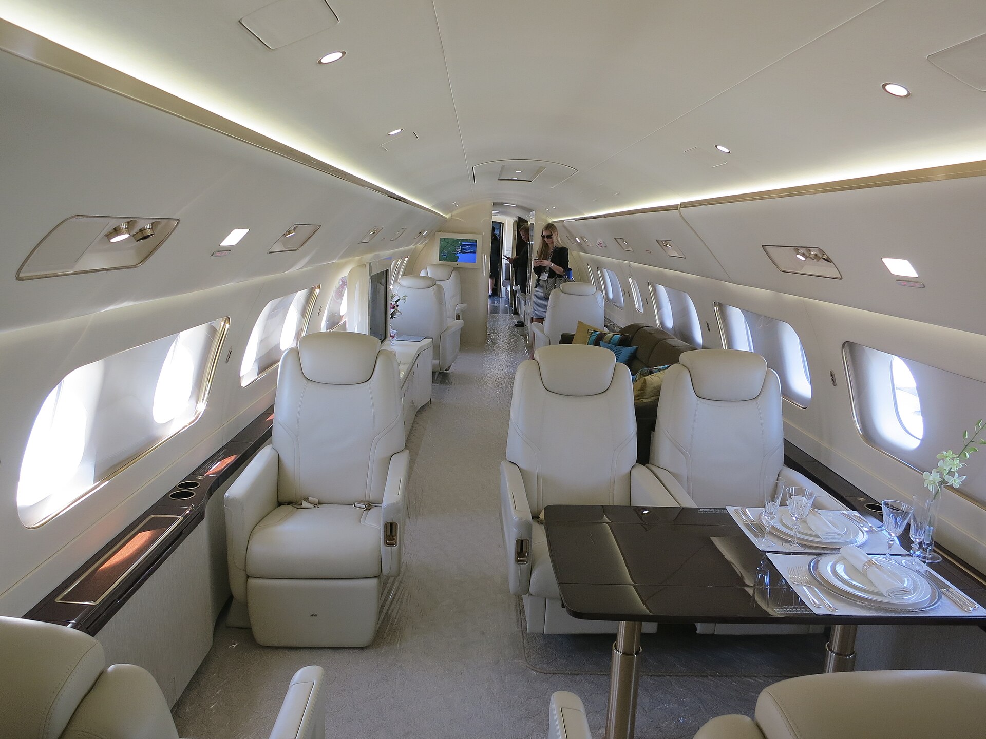 Embraer Lineage 1000 interior