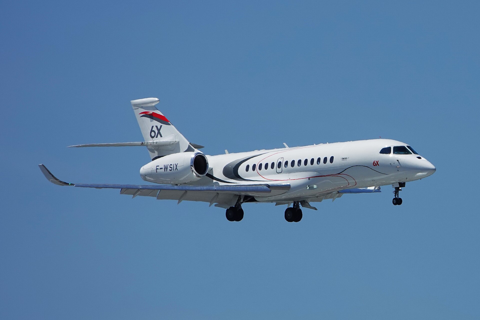 Dassault Falcon 6X exterior