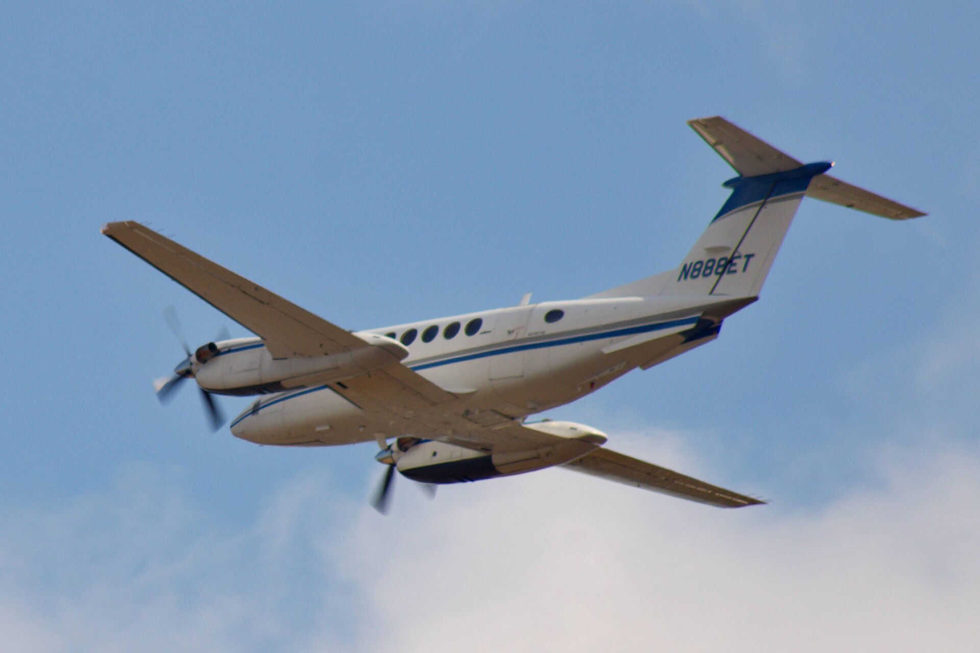 Beechcraft King Air 200 exterior