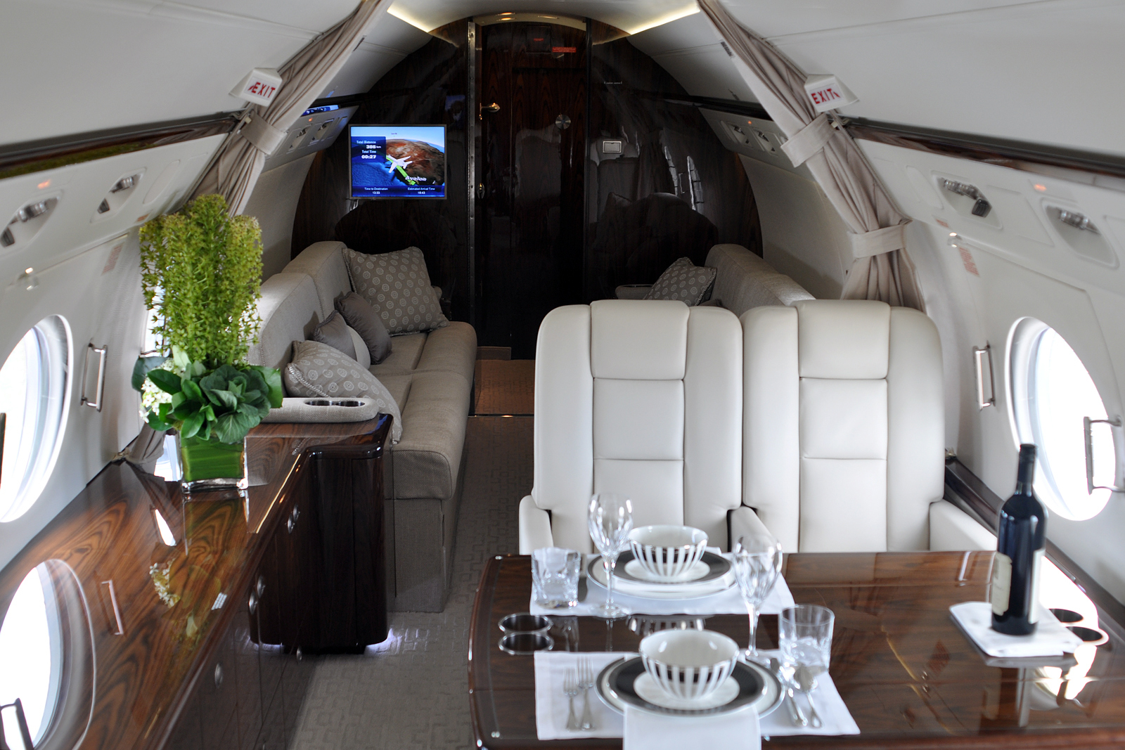 Gulfstream GV interior