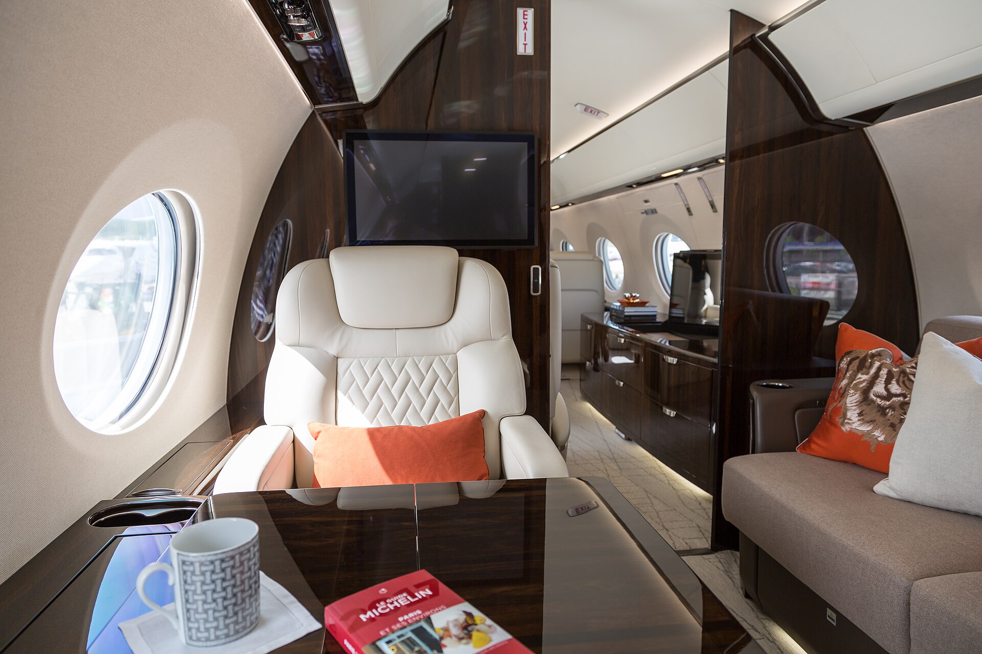 Gulfstream G600 aircraft exterior