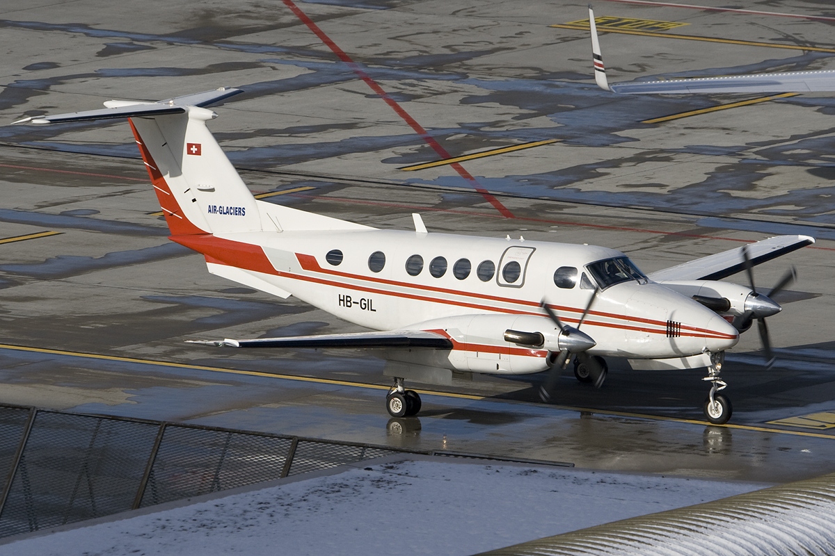 Beechcraft King Air 200 exterior