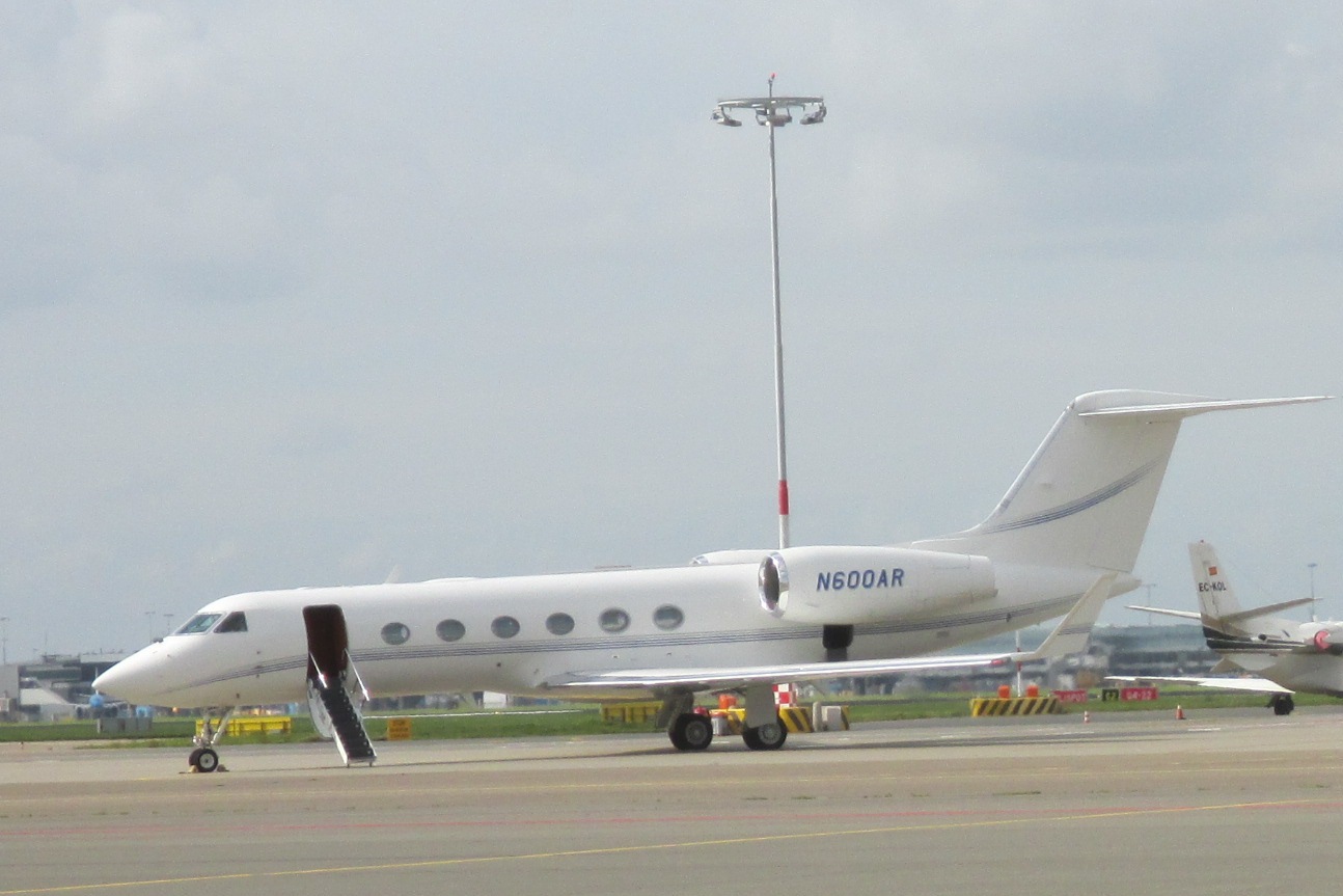 Gulfstream IV SP exterior