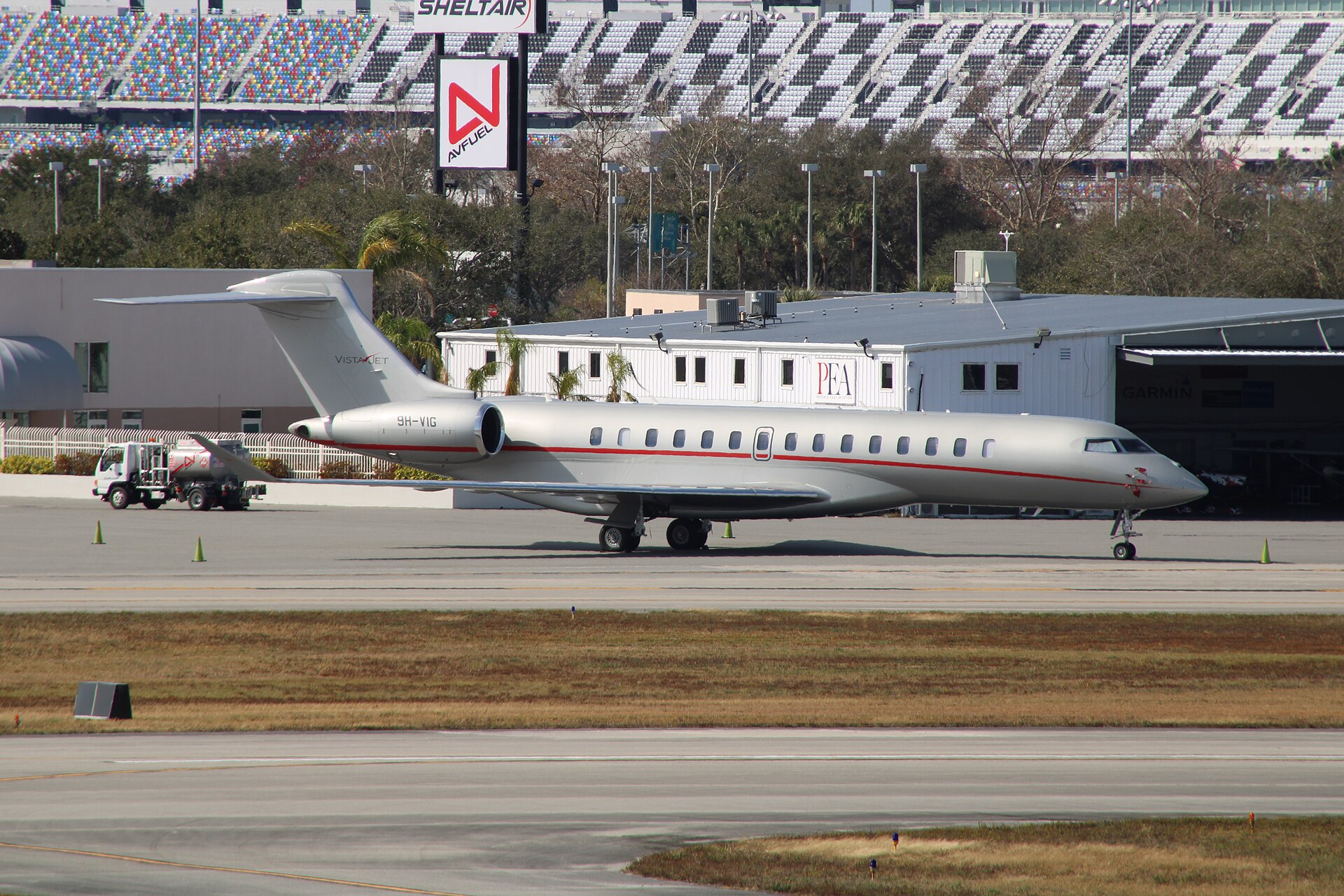 Bombardier Global 7500 exterior