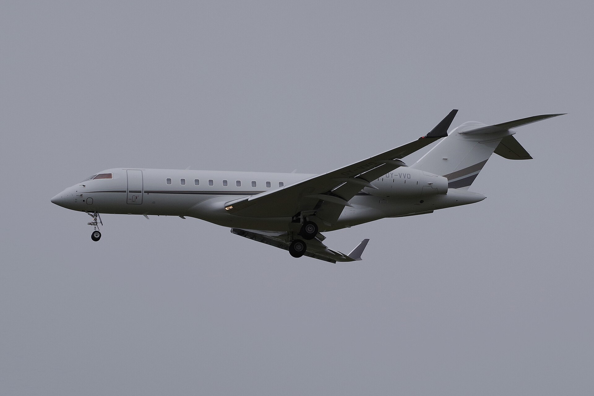 Bombardier Global 5500 exterior