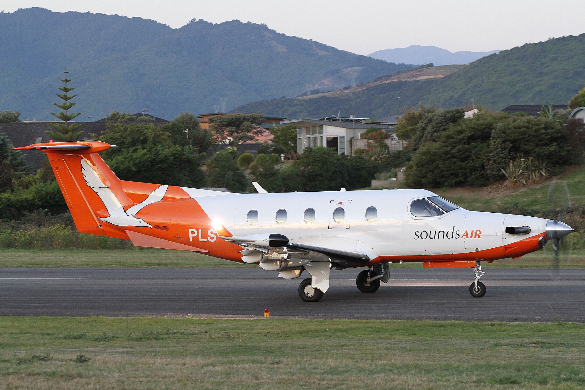 Pilatus PC-12 exterior