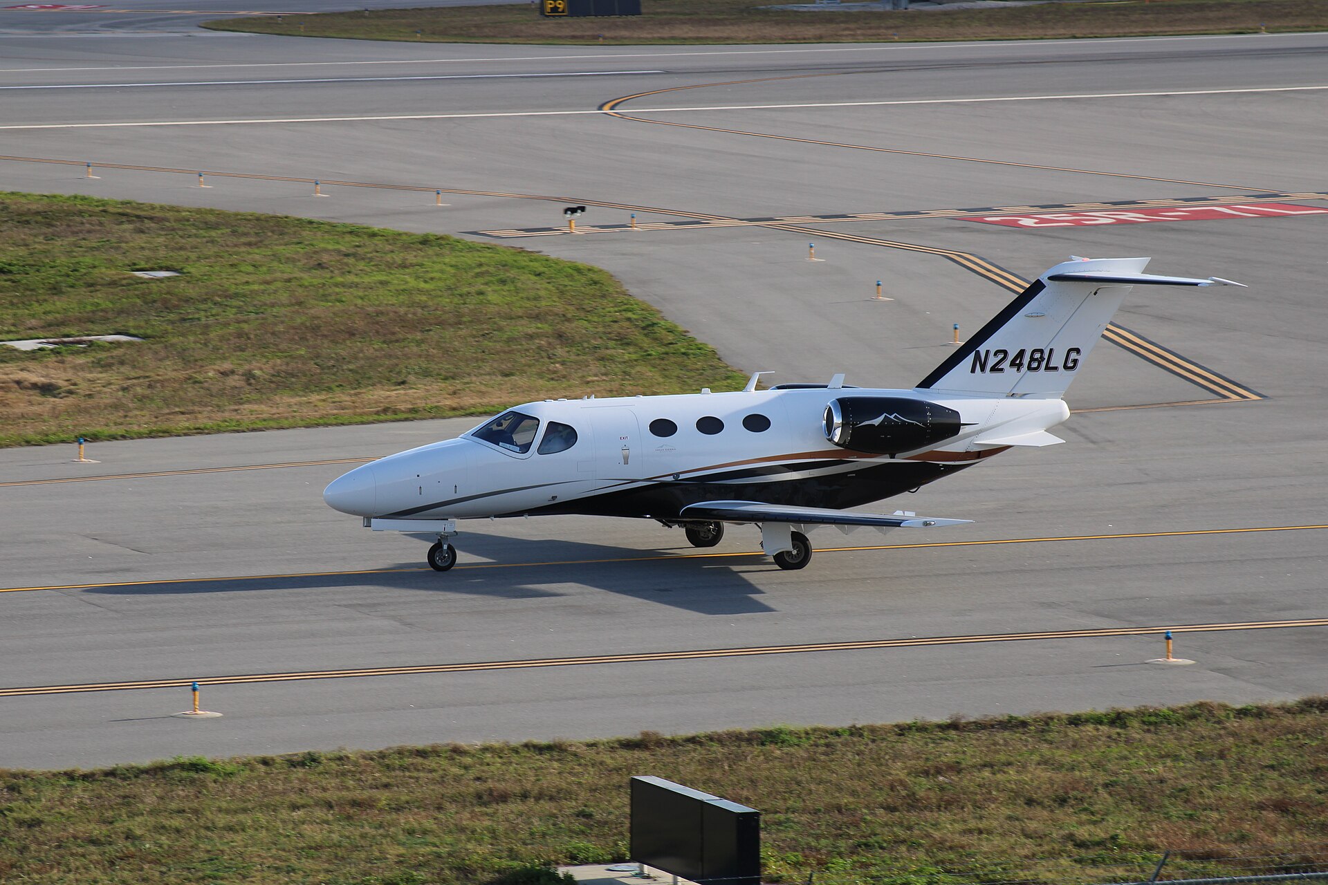Cessna Citation Mustang exterior
