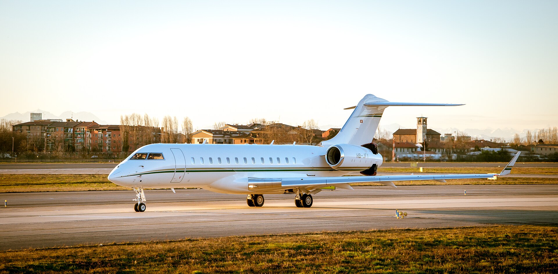 Bombardier Global 6000 exterior