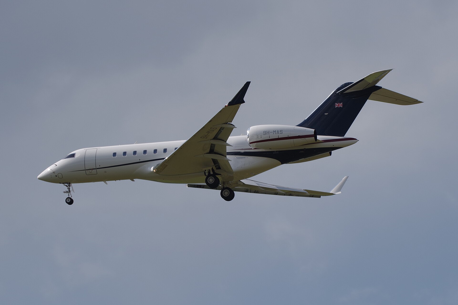 Bombardier Global 5500 exterior